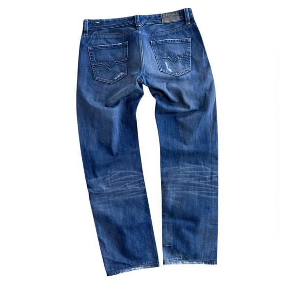 Y2K 2008 Diesel ‘Larkee’ Jeans Made in Italy — 36W — - Picture 2 of 13